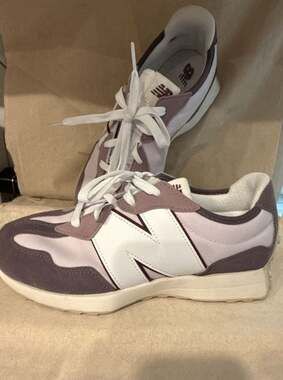 New Balance 327 Taro Sneakers (GS327GT) Mauve Purple Big Kid 6.5 W Ladies  6.5 W